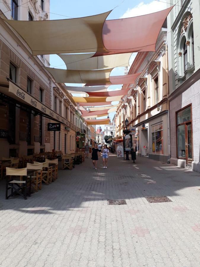 Sunny City Center Печ Экстерьер фото